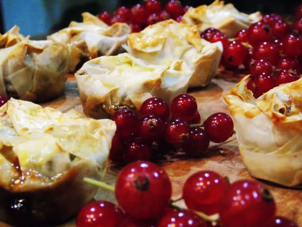 Low Syn Filo Pastry Mince Pies - Basement Bakehouse