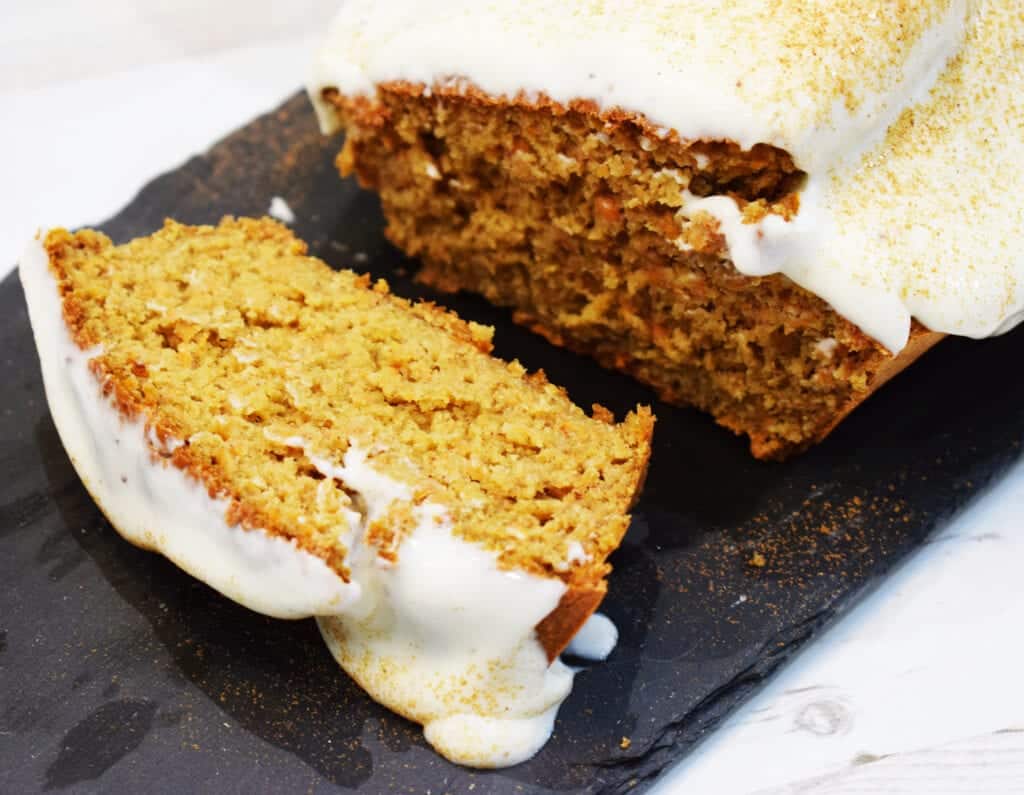 Healthy Carrot Cake - Gluten Free - Low Syn - Healthy Extra B - Slimming World - Oats - Blender