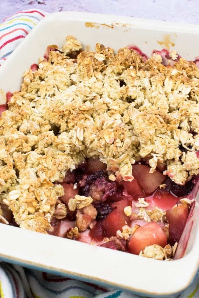 Low Syn Apple & Blackberry Crumble Slimming World Pudding Recipe