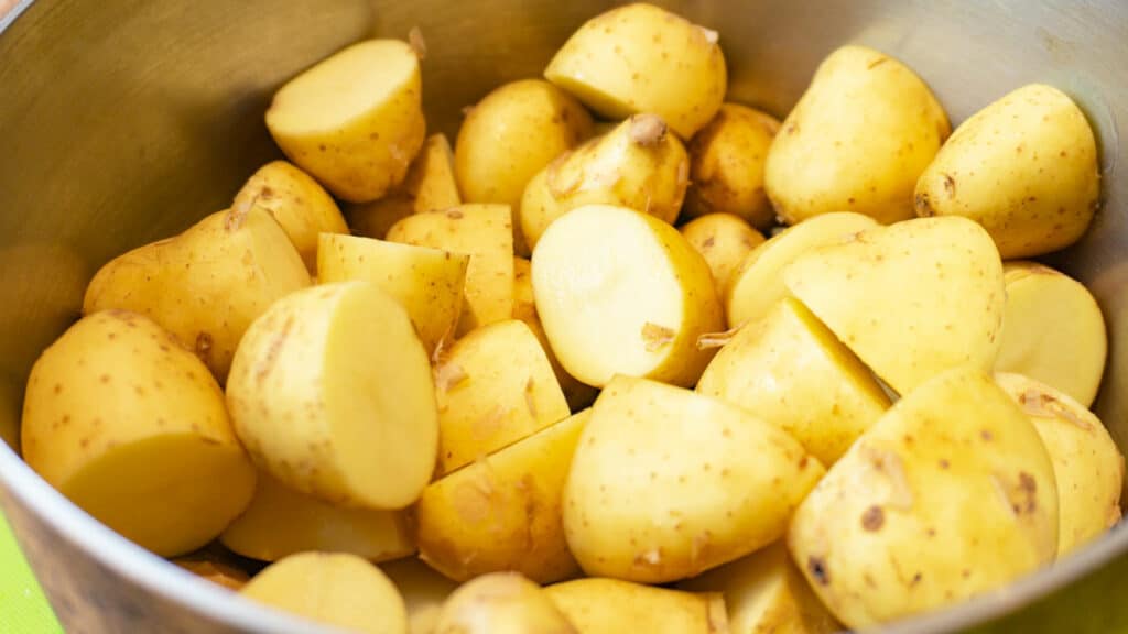 Best Ever Easy Potato Curry Recipe - Slimming World - Tesco Jersey Royal Potatoes - Syn Free