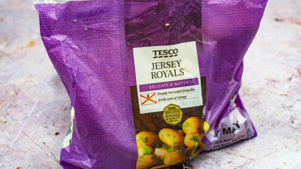 Best Ever Easy Potato Curry Recipe - Slimming World - Tesco Jersey Royal Potatoes - Syn Free